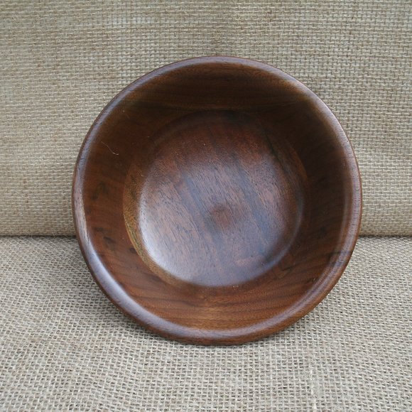 Vintage Vermillion Handcrafted Walnut Wood Bowls Set of 4 - Picture 5 of 16